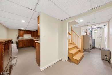 Located in North Edison?s most desirable neighborhood within a - photo 28