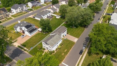 Located in North Edison?s most desirable neighborhood within a - photo 29