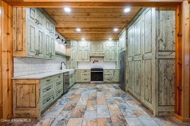 Discover unparalleled tranquility and self-sufficiency on this - photo 30