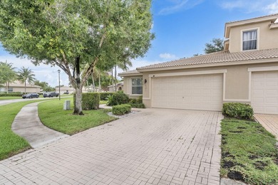 Beautifully maintained 3-bedroom, 2.5-bath home located on a - photo 32