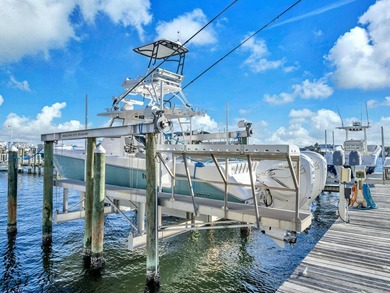 Boating enthusiasts, take note - this RARE Destin property - photo 6