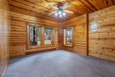 Discover unparalleled tranquility and self-sufficiency on this - photo 38