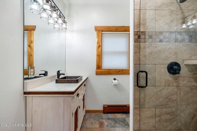 Discover unparalleled tranquility and self-sufficiency on this - photo 44