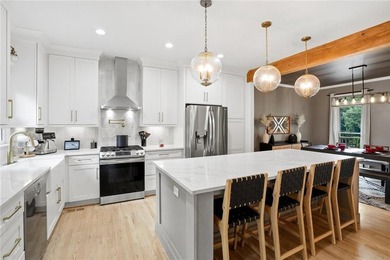 Additional listing photo 3
