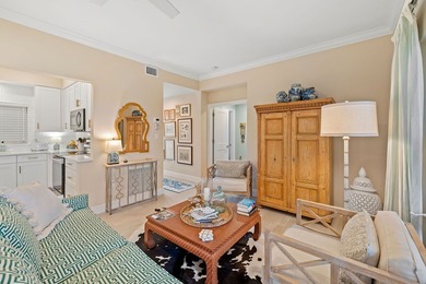 (private lake, pond, coastal) Condo Sale Pending in Vero Beach Florida