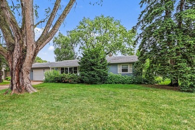 Welcome home to one of White Bear Lake's most sought-after - photo 2