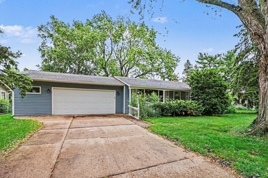 Welcome home to one of White Bear Lake's most sought-after - photo 3