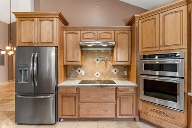 Experience luxury and space in this rare to market 3,646 sqft - photo 5