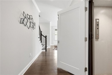 Rare Elevator Home Steps from Avalon! Welcome to luxurious - photo 12