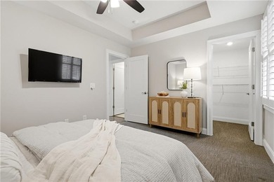 Rare Elevator Home Steps from Avalon! Welcome to luxurious - photo 14