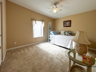 Beautifully maintained and updated 3/2, fully furnished, in a - photo 22
