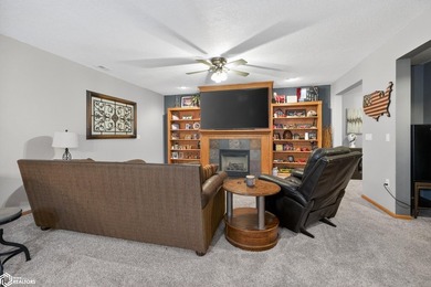 This home is currently listed as a *Delayed Showing*. Under no - photo 31