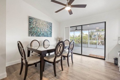 Fully Furnished Canal-Front Home - Minutes to Myakka River and - photo 7
