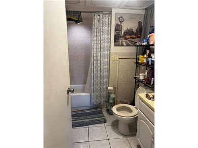 This beautiful East Flatbush one family home. This home is a - photo 8
