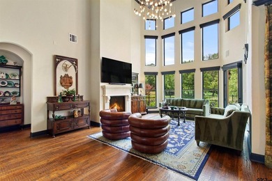 Nestled behind the gates of the Villas of Hollytree, 822 - photo 10