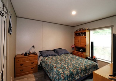 3 beds 2 baths ~1,216 sf 0.23 acre. 2025 manufactured home with - photo 33