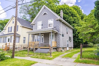 Tons of updates and move-in ready! This beautifully renovated - photo 1