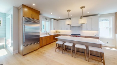 MOVE IN READY! ENJOY THE BEST OF SUMMER IN YOUR MARGATE HOME! - photo 11
