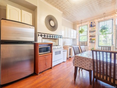 236 Suydam Street presents an opportunity to acquire a 6-unit - photo 13