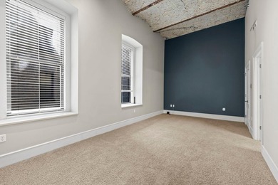 Experience elevated urban living in the Historic Great Northern - photo 14