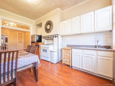 236 Suydam Street presents an opportunity to acquire a 6-unit - photo 15