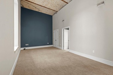 Experience elevated urban living in the Historic Great Northern - photo 16