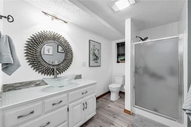 You have *got* to see this one! Tucked away in Bella Vista's - photo 24