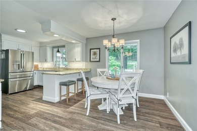 THOUGHTFULLY DESIGNED. METICULOUSLY MAINTAINED. TRULY - photo 8