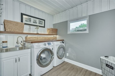 THOUGHTFULLY DESIGNED. METICULOUSLY MAINTAINED. TRULY - photo 9
