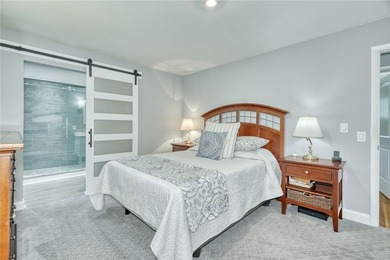 THOUGHTFULLY DESIGNED. METICULOUSLY MAINTAINED. TRULY - photo 10