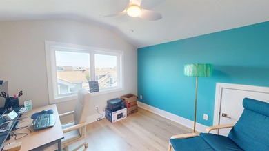 MOVE IN READY! ENJOY THE BEST OF SUMMER IN YOUR MARGATE HOME! - photo 30