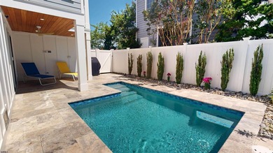 MOVE IN READY! ENJOY THE BEST OF SUMMER IN YOUR MARGATE HOME! - photo 37