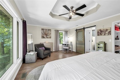 You have *got* to see this one! Tucked away in Bella Vista's - photo 41
