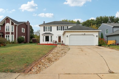 Lake Home For Sale in Bolingbrook, Illinois