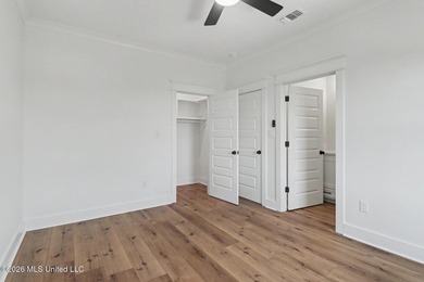 Welcome to this stunning new construction waterfront home! This - photo 18