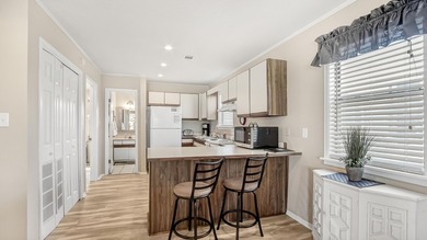 Located in the heart of Seagrove you will discover this one - photo 6