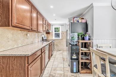 Welcome to this charming Cape in Fairfield's desirable - photo 10