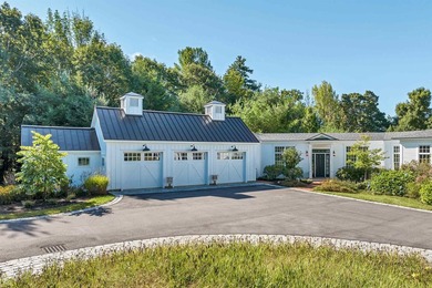 Experience unmatched luxury lifestyle, privacy and recreation on - photo 8