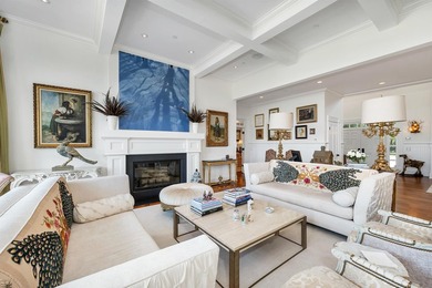 Experience unmatched luxury lifestyle, privacy and recreation on - photo 10