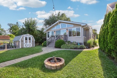 Chain O Lakes - Fox Lake Home Sale Pending in Ingleside Illinois