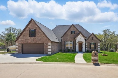 Lake Home For Sale in Quinlan, Texas