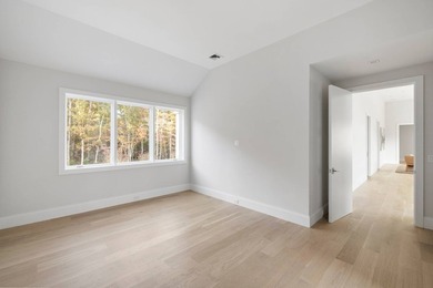 Welcome to your dream retreat in the heart of the Hamptons! This - photo 24