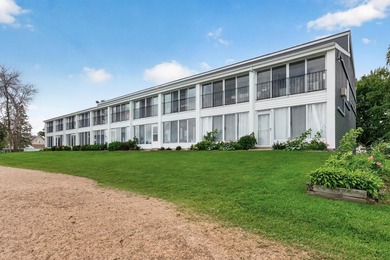 Waterfront living doesn't get much better than this beautifully - photo 29