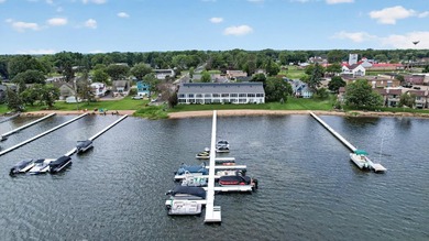 Waterfront living doesn't get much better than this beautifully - photo 31