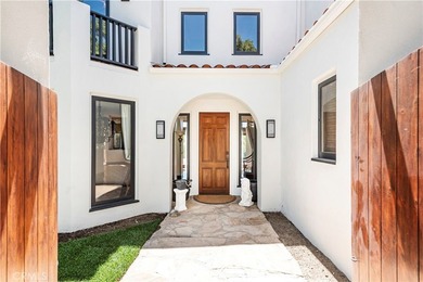 Air Conditioned Beautiful spacious indoor/ outdoor home on a - photo 32