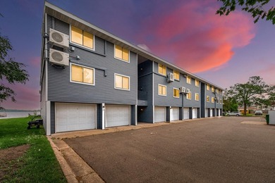Waterfront living doesn't get much better than this beautifully - photo 36