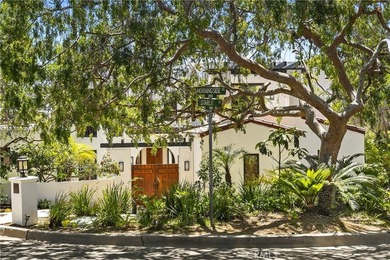Air Conditioned Beautiful spacious indoor/ outdoor home on a - photo 37
