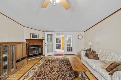 Less than one minute from the boat landing!! Three bedroom, two - photo 6