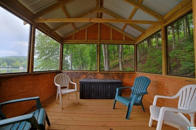 Move in ready 3 bedroom, 2.5 bath lake home on beautiful Lake - photo 17