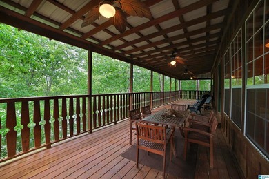 Move in ready 3 bedroom, 2.5 bath lake home on beautiful Lake - photo 22